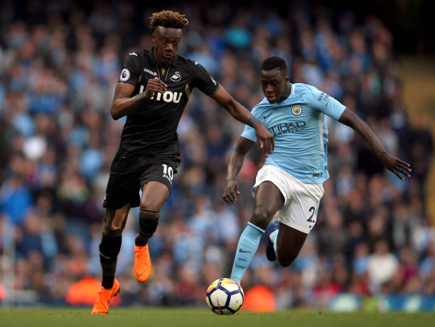 野使他成为 野使他成为